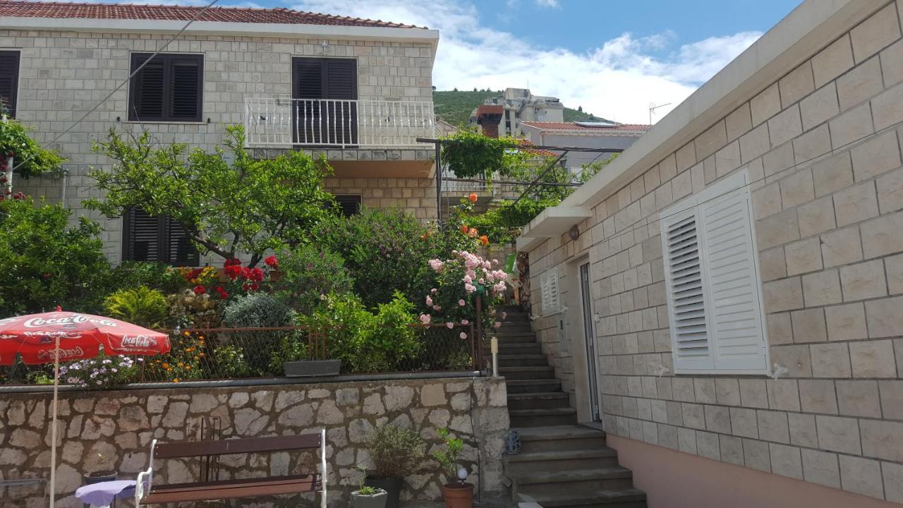 דוברובניק Guesthouse Ivona מראה חיצוני תמונה